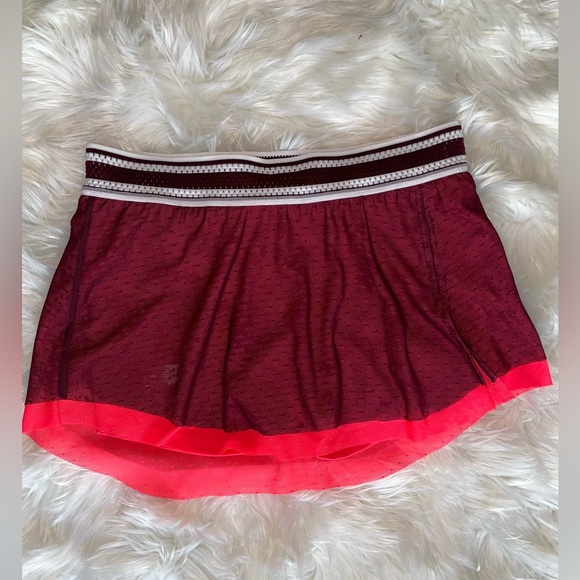 New Balance Tennis or Golf Skirt - Picture 2 of 3